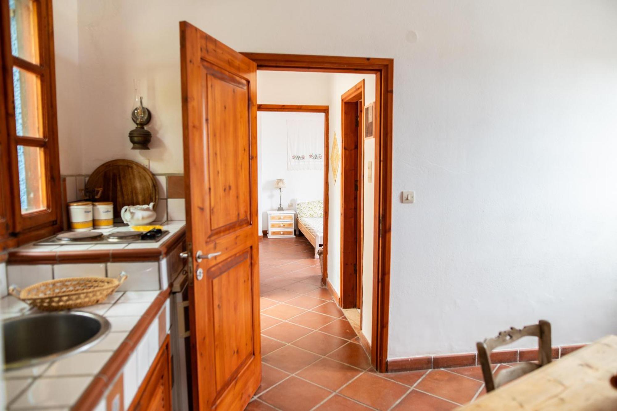 Ficus Traditional Apartments Kefalos  Ngoại thất bức ảnh